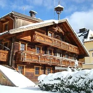 Agostini Apartment