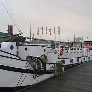 Anna Maria Ii Hotel en barco