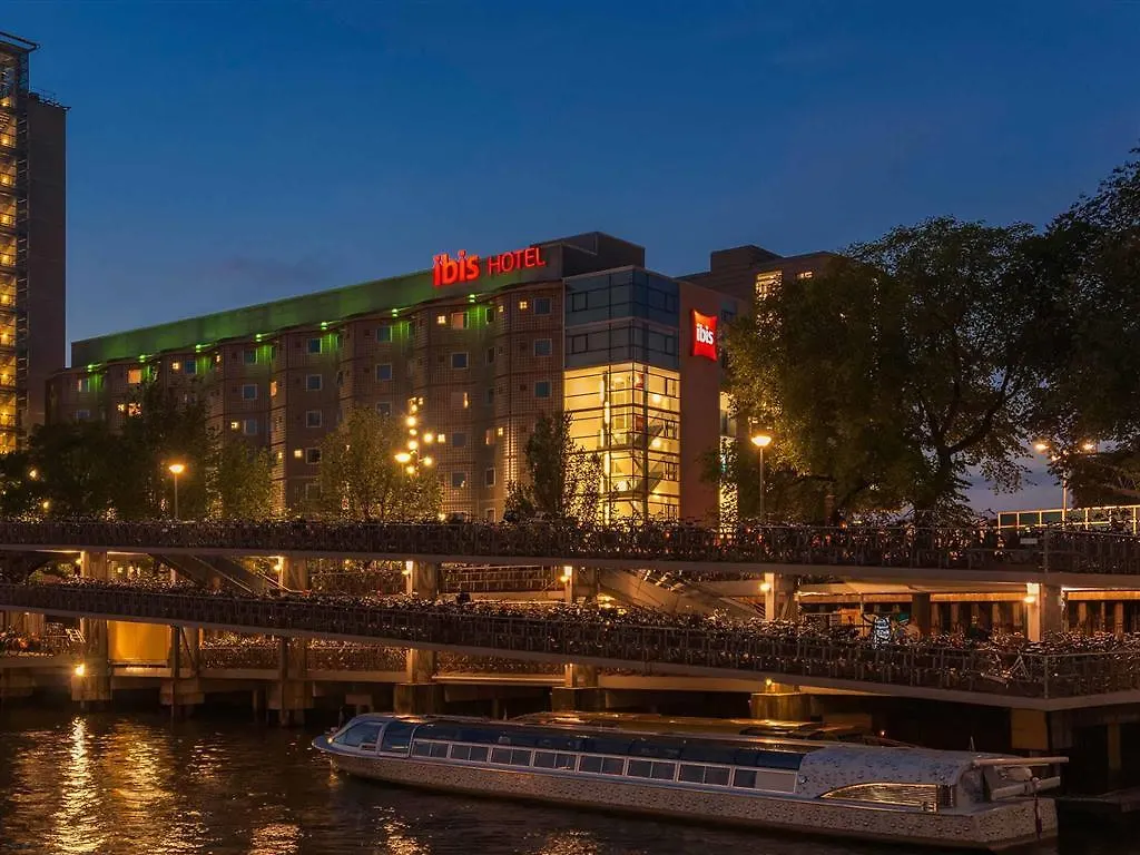 Ibis Amsterdam Centre Hotel