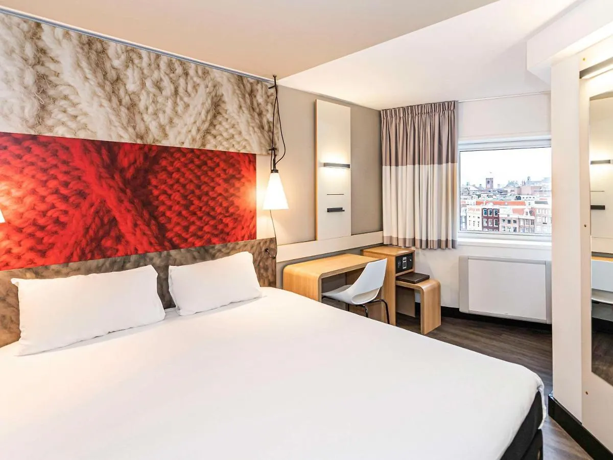 Ibis Amsterdam Centre Hotel